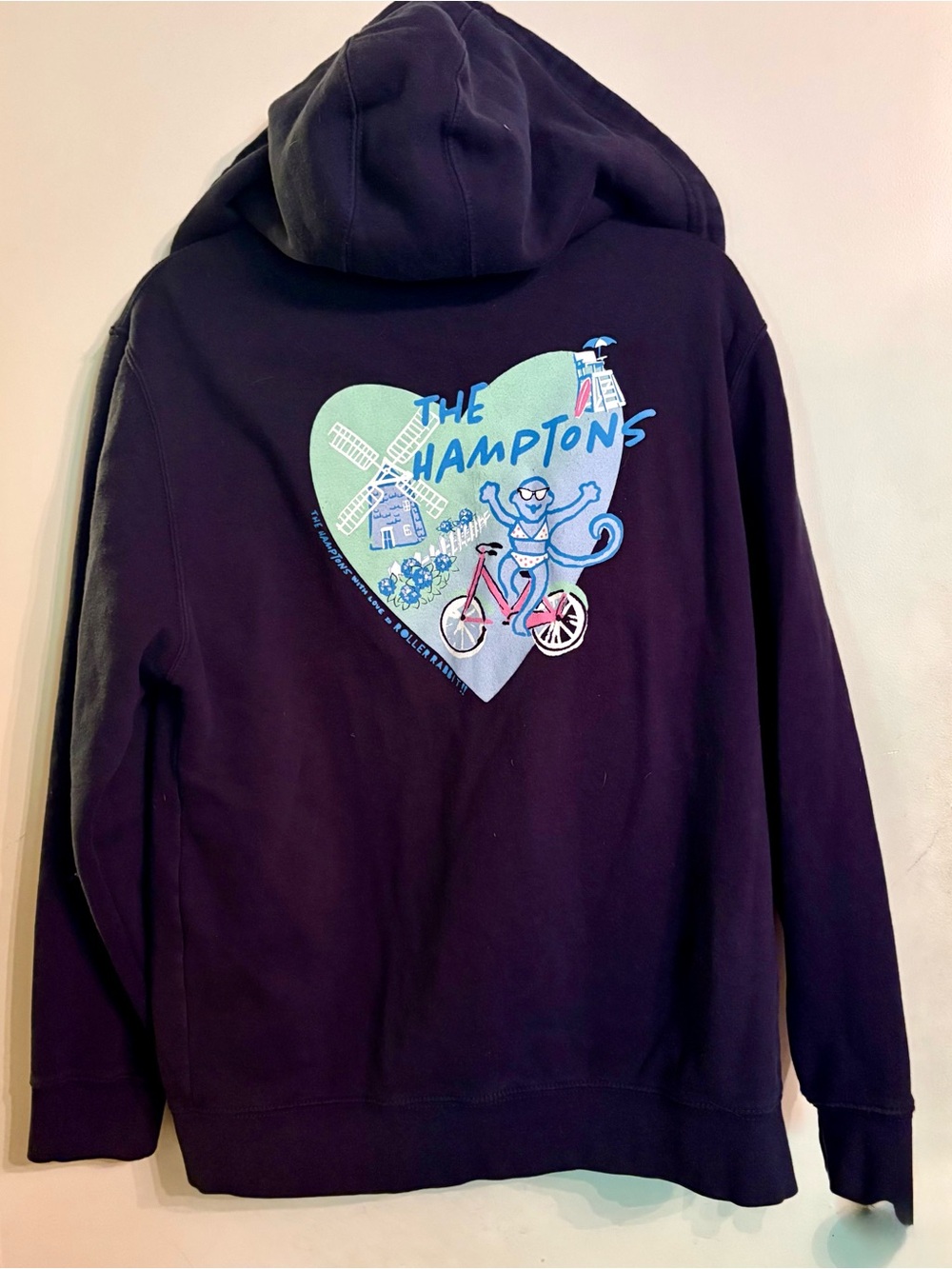 Roller Rabbit The Hamptons Graphic Hoodie size small